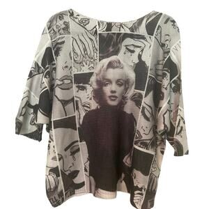 Yolly Marilyn Shirt black and white batwing one size fits most